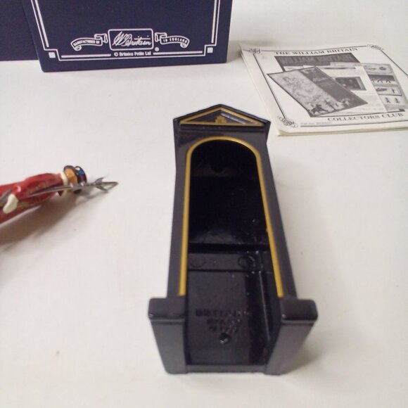 Britains Ceremonial Collection Sentry Box Beefeater Soldier Metal #00088 - Picture 8 of 14